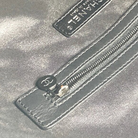 CHANEL CC CC Mark logo Vertical Tote Bag Shoulder Bag Knit / Leather Black - Picture 15 of 16